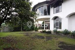 Rumah Mewah LB 1000m2 Siap Huni Desain Elegan di Dago Pakar, Bandung Rumah Mewah LB 1000m2 Siap Huni Desain Elegan di Dago Pakar, Bandung