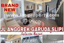 Kantor Dijual di Jakarta Barat LT 165m2 & LB 390m2 Lokasi Terbaik! Kantor Dijual di Jakarta Barat LT 165m2 & LB 390m2 Lokasi Terbaik!