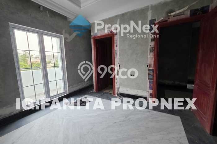 Rumah Elit Modern Tanpa Renovasi di Permata Buana Jakarta Barat Rumah Elit Modern Tanpa Renovasi di Permata Buana Jakarta Barat