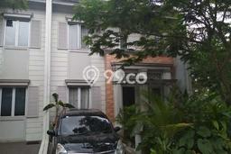 Rumah Nyaman 3 Kamar Lokasi Tenang di BSD Green Wich, Tangerang Rumah Nyaman 3 Kamar Lokasi Tenang di BSD Green Wich, Tangerang
