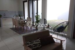 DIJUAL CEPAT! Rumah BSD Avani, Tangerang, LT 180m² Bangunan 111m² DIJUAL CEPAT! Rumah BSD Avani, Tangerang, LT 180m² Bangunan 111m²
