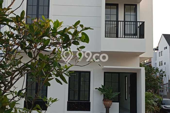 Rumah Modern Cantik 4 KT Bisa Langsung Pindah di BSD Rumah Modern Cantik 4 KT Bisa Langsung Pindah di BSD