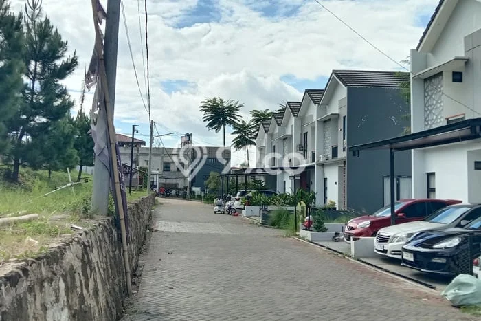 Dijual Rumah Eksklusif 2 KT di Bandung Barat, Bandung Dijual Rumah Eksklusif 2 KT di Bandung Barat, Bandung