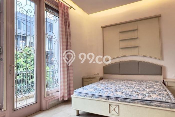 Rumah Luxury Modern Tanpa Renovasi di Pantai Indah Kapuk Jakarta Utara Rumah Luxury Modern Tanpa Renovasi di Pantai Indah Kapuk Jakarta Utara