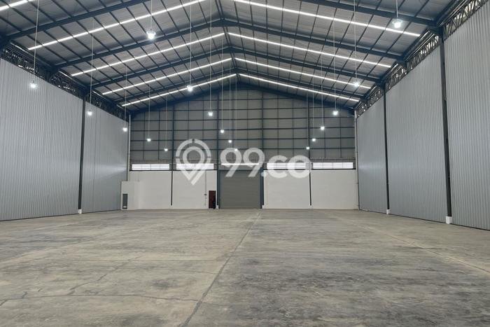 Unit Komersial Disewakan di Tangerang Area Strategis Harga Kompetitif Unit Komersial Disewakan di Tangerang Area Strategis Harga Kompetitif