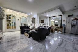 Rumah Luxury Modern Tanpa Renovasi di Pantai Mutiara Jakarta Utara Rumah Luxury Modern Tanpa Renovasi di Pantai Mutiara Jakarta Utara