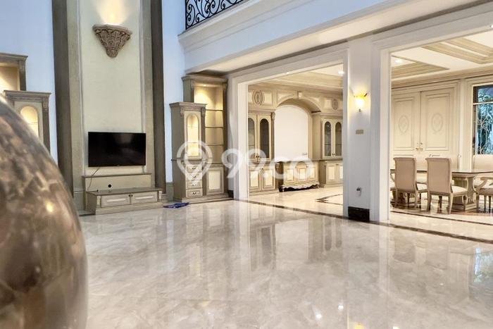 Rumah Luxury Modern Tanpa Renovasi di Pantai Indah Kapuk Jakarta Utara Rumah Luxury Modern Tanpa Renovasi di Pantai Indah Kapuk Jakarta Utara