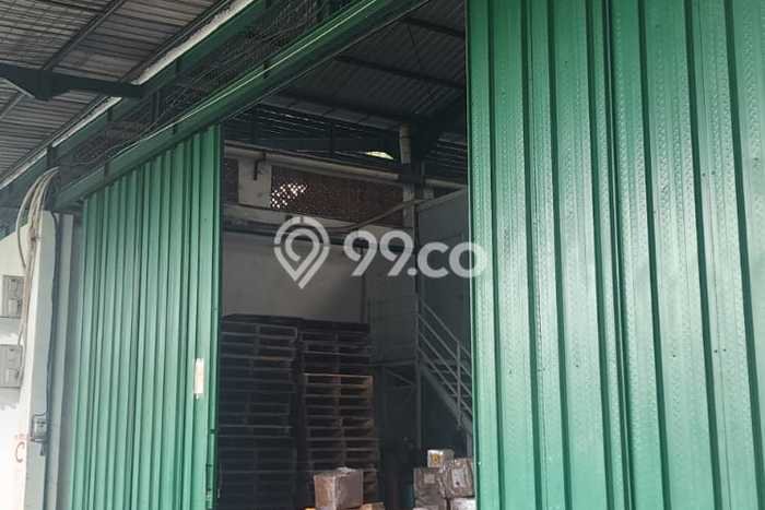Gudang Disewa di Jakarta Utara dengan LB 600m2 Area Komersial Ramai Gudang Disewa di Jakarta Utara dengan LB 600m2 Area Komersial Ramai