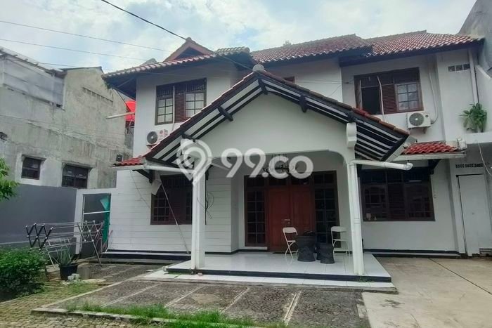 Rumah Mewah Siap Huni LT 337m2 di Jagakarsa, Jakarta Selatan Rumah Mewah Siap Huni LT 337m2 di Jagakarsa, Jakarta Selatan