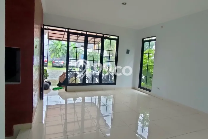 Jual Rumah Strategis Bagus Punya 3 KT di Jagakarsa Jakarta Selatan SHM Jual Rumah Strategis Bagus Punya 3 KT di Jagakarsa Jakarta Selatan SHM
