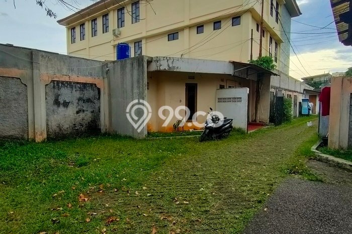 Rumah Elit Modern Tanpa Renovasi di Pondok Labu Jakarta Selatan Rumah Elit Modern Tanpa Renovasi di Pondok Labu Jakarta Selatan