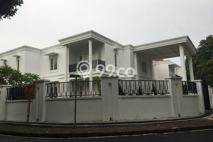 Hunian Eksklusif Dijual LT 876m2 di Menteng, Jakarta Pusat Hunian Eksklusif Dijual LT 876m2 di Menteng, Jakarta Pusat