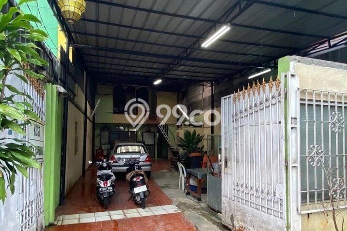 Rumah Kost Dijual di Kebayoran Lama, Jakarta Selatan dengan 17 Kamar Tidur, 7 Kamar Mandi Rumah Kost Dijual di Kebayoran Lama, Jakarta Selatan dengan 17 Kamar Tidur, 7 Kamar Mandi