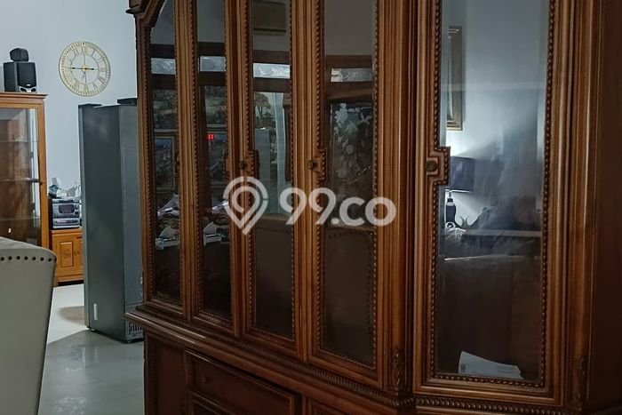 Hunian Super Mewah dengan Akses Paling Strategis di Dukuh Kupang, Surabaya Hunian Super Mewah dengan Akses Paling Strategis di Dukuh Kupang, Surabaya