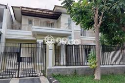 For Sale Rumah Mewah Exclusive di Sukolilo, Surabaya For Sale Rumah Mewah Exclusive di Sukolilo, Surabaya