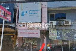 Area Ramai! Ruko Dijual di Rungkut untuk Bisnis Luas Bangunan 190m2 Area Ramai! Ruko Dijual di Rungkut untuk Bisnis Luas Bangunan 190m2