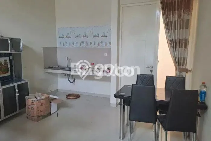 Rumah Modern Cantik 2 KT Siap Huni di Waru Rumah Modern Cantik 2 KT Siap Huni di Waru