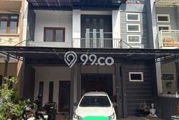 Jual Rumah Strategis Bagus Punya 4 KT di Wonokromo Surabaya SHM Jual Rumah Strategis Bagus Punya 4 KT di Wonokromo Surabaya SHM