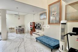 Dijual Rumah Premium dengan Fasilitas Sekitar Lengkap di Wiyung, Surabaya Dijual Rumah Premium dengan Fasilitas Sekitar Lengkap di Wiyung, Surabaya