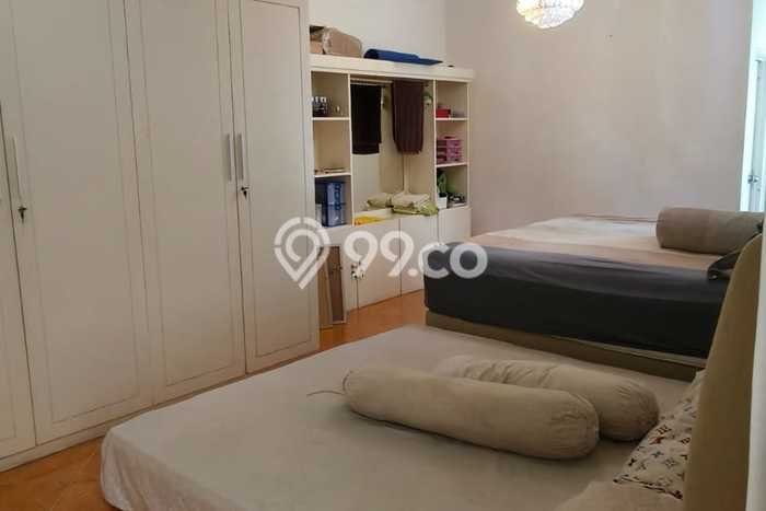 Dijual Rumah Luas Megah Dengan View Cantik di Galaxy, Surabaya Dijual Rumah Luas Megah Dengan View Cantik di Galaxy, Surabaya