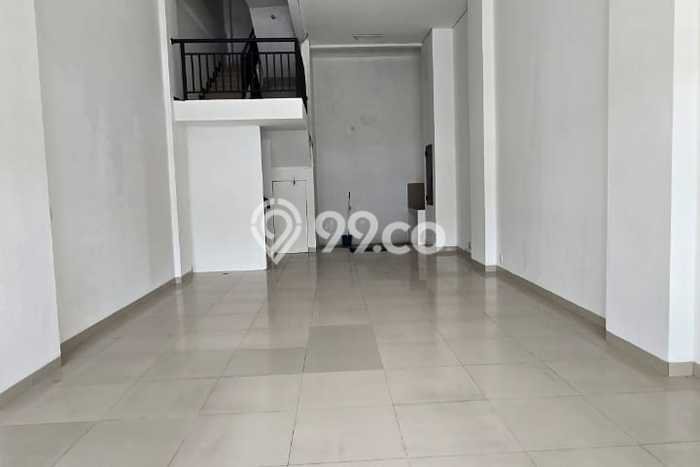 Lokasi Strategis! Dijual Ruko Bisnis di Cakung, Jakarta Timur Kondisi Bagus Lokasi Strategis! Dijual Ruko Bisnis di Cakung, Jakarta Timur Kondisi Bagus