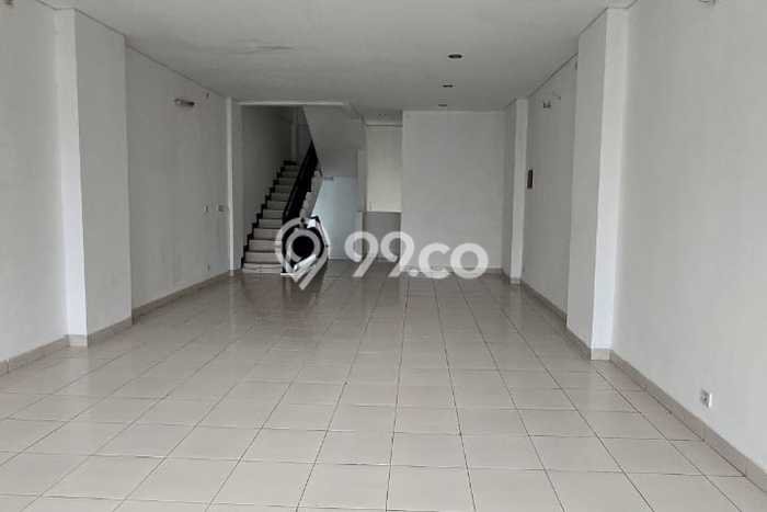 Lokasi Strategis! Dijual Ruko Bisnis di Cakung, Jakarta Timur Kondisi Bagus Lokasi Strategis! Dijual Ruko Bisnis di Cakung, Jakarta Timur Kondisi Bagus