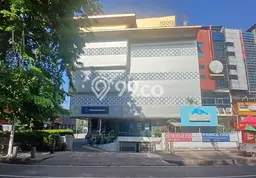 Disewakan Kantor di Kawasan Ramai Bangka Luas 1m2 Disewakan Kantor di Kawasan Ramai Bangka Luas 1m2
