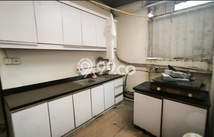 Area Ramai! Ruko Dijual di Tebet untuk Bisnis Luas Bangunan 1m2 Area Ramai! Ruko Dijual di Tebet untuk Bisnis Luas Bangunan 1m2