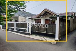 Jarang Ada! Rumah Kontrakan 3 Kamar Nyaman Siap Huni Kemang Jarang Ada! Rumah Kontrakan 3 Kamar Nyaman Siap Huni Kemang