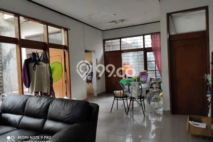 Hunian Elit LB 190m2 Siap Huni Desain Elegan di Pasteur, Bandung Hunian Elit LB 190m2 Siap Huni Desain Elegan di Pasteur, Bandung