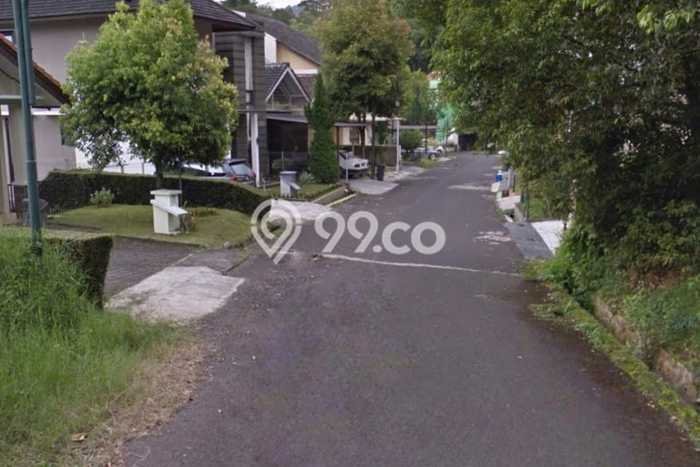 Tanah Dijual Area Strategis di Resor Dago Pakar Bandung 193m2 Tanah Dijual Area Strategis di Resor Dago Pakar Bandung 193m2