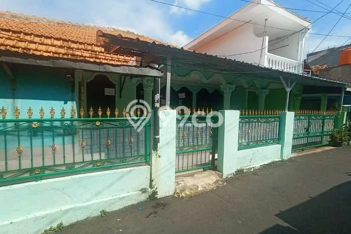 Siap Huni Hunian Elit 5 Kamar di Tebet Dekat ke Mana Saja Siap Huni Hunian Elit 5 Kamar di Tebet Dekat ke Mana Saja