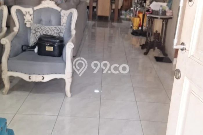 Rumah Luas Asri 4 KT Siap Huni di Kota Wisata Jakarta Timur Rumah Luas Asri 4 KT Siap Huni di Kota Wisata Jakarta Timur