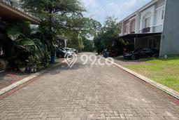 For Sale Rumah 2 Kamar Lokasi Strategis Nyaman dan Strategis di BSD For Sale Rumah 2 Kamar Lokasi Strategis Nyaman dan Strategis di BSD