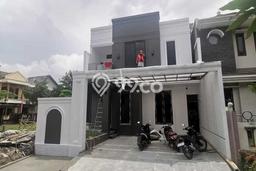 Dijual Hunian Rumah Nyaman 4 Kamar di BSD, Tangerang Dijual Hunian Rumah Nyaman 4 Kamar di BSD, Tangerang