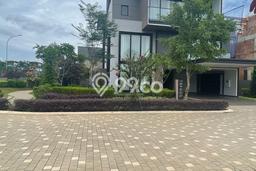 Rumah Luxury Modern Tanpa Renovasi di BSD Tangerang Rumah Luxury Modern Tanpa Renovasi di BSD Tangerang
