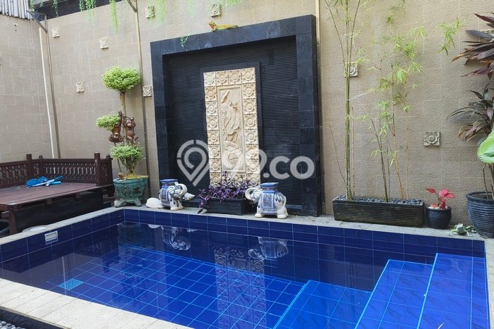 Rumah Terawat di Balikpapan Baru, Balikpapan, LT 260m2m², Luas Bangunan 420m2m² Rumah Terawat di Balikpapan Baru, Balikpapan, LT 260m2m², Luas Bangunan 420m2m²