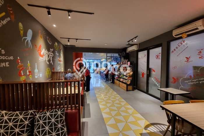 Area Ramai! Ruko Dijual di Penjaringan untuk Bisnis Luas Bangunan 414m2 Area Ramai! Ruko Dijual di Penjaringan untuk Bisnis Luas Bangunan 414m2