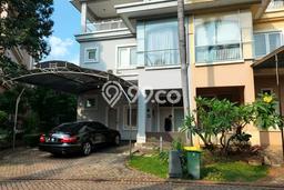 Lokasi terbaik! Rumah siap pakai disewakan di Penjaringan LB 375m2 Lokasi terbaik! Rumah siap pakai disewakan di Penjaringan LB 375m2