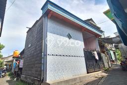Unit Kost Dijual di Gresik Spesifikasi 5 Kamar Tidur dan Kawasan Strategis Unit Kost Dijual di Gresik Spesifikasi 5 Kamar Tidur dan Kawasan Strategis