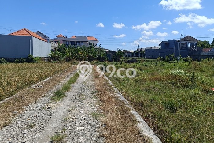Tanah untuk Disewa di Badung Luas 600m2 Tanah untuk Disewa di Badung Luas 600m2