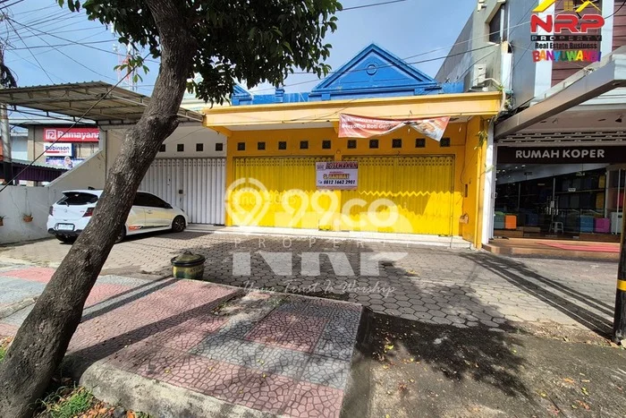 Ruko disewakan di Banyuwangi Banyuwangi dengan luas bangunan 104m2 Ruko disewakan di Banyuwangi Banyuwangi dengan luas bangunan 104m2