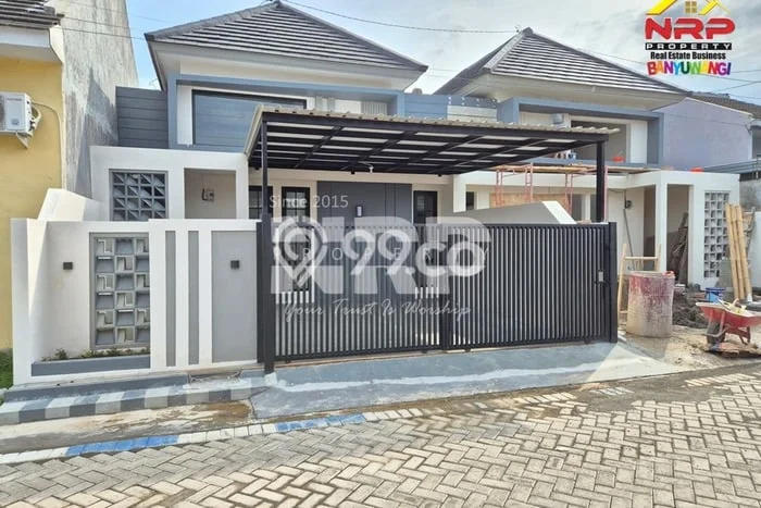 Jual Rumah Harga Miring Banyuwangi Punya 3 KT & LT 107m2 Jual Rumah Harga Miring Banyuwangi Punya 3 KT & LT 107m2