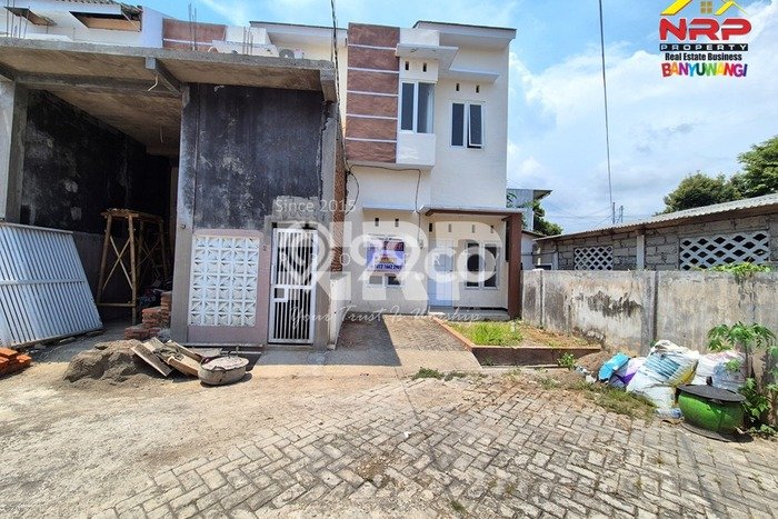 Rumah Strategis Modern Lb 70m2 di Banyuwangi, Banyuwangi Rumah Strategis Modern Lb 70m2 di Banyuwangi, Banyuwangi