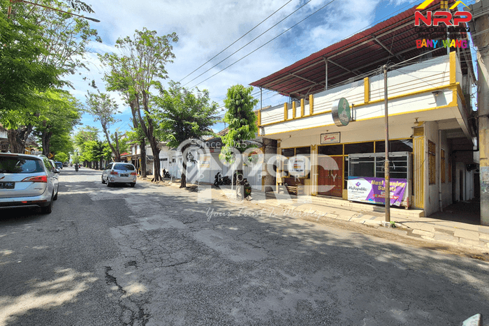 Ruko Dijual di Banyuwangi Banyuwangi dengan Luas Bangunan 345m2 Ruko Dijual di Banyuwangi Banyuwangi dengan Luas Bangunan 345m2