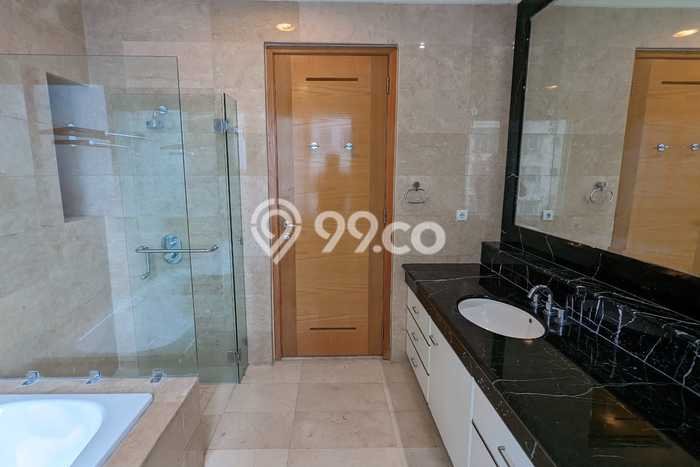 Disewakan Apartemen Terjangkau 3 BR di Senayan Jakarta Selatan Disewakan Apartemen Terjangkau 3 BR di Senayan Jakarta Selatan