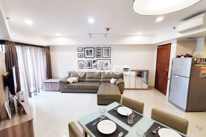 Apartemen Strategis 100m2 di Sudirman Jakarta Selatan 3 Bedroom Apartemen Strategis 100m2 di Sudirman Jakarta Selatan 3 Bedroom