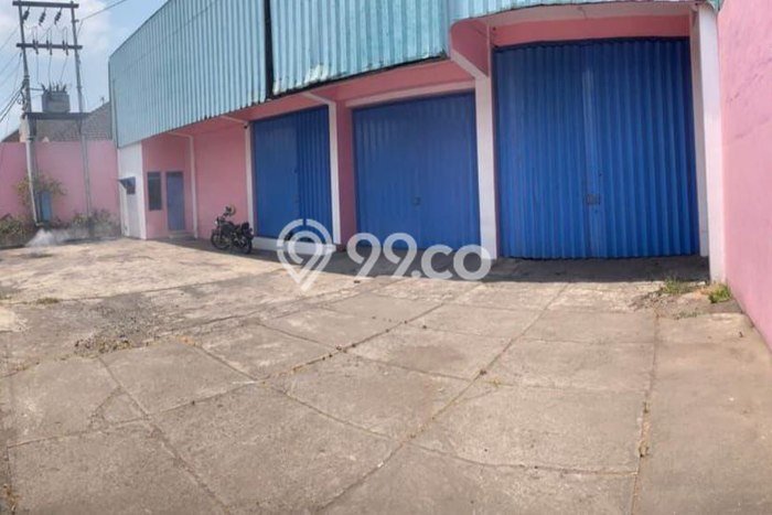 Lokasi Strategis! Dijual Gudang Bisnis di Kartasura, Sukoharjo Kondisi Bagus Lokasi Strategis! Dijual Gudang Bisnis di Kartasura, Sukoharjo Kondisi Bagus