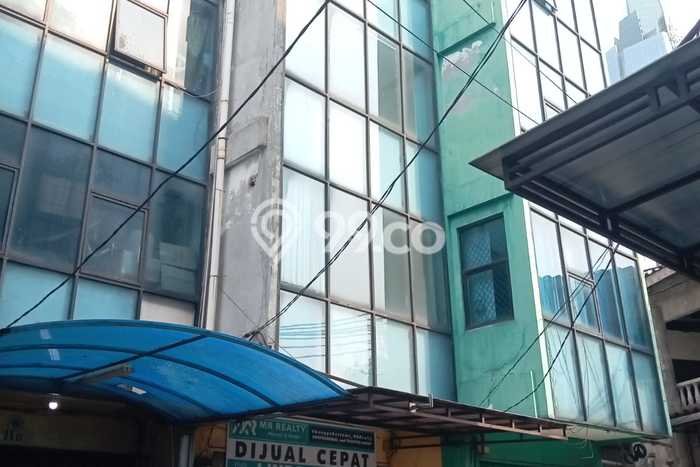 Ruko Dijual Lokasi Emas di Tanah Abang Luas 248m2 Ruko Dijual Lokasi Emas di Tanah Abang Luas 248m2