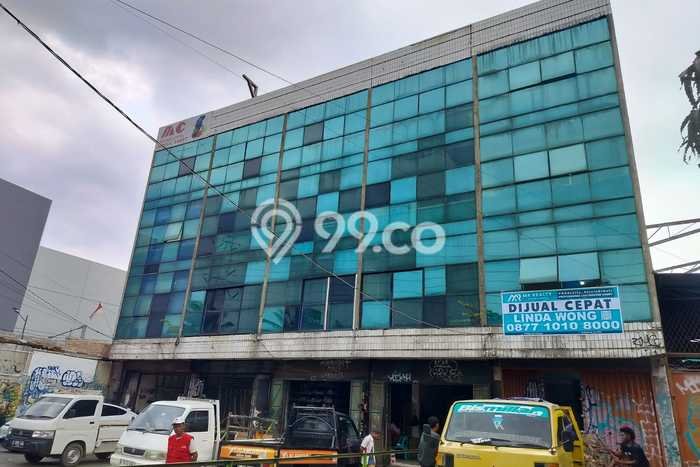 Ruko Bagus Dijual LB 209m2 Lokasi Strategis Jakarta Barat Area Cocok untuk Berbisnis Ruko Bagus Dijual LB 209m2 Lokasi Strategis Jakarta Barat Area Cocok untuk Berbisnis